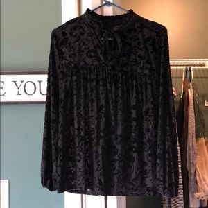 Long sleeve floral shirt